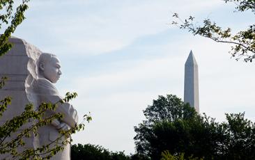 Image of Martin Luther King monument and Washington Monument
