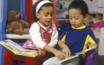 preschoolers with books