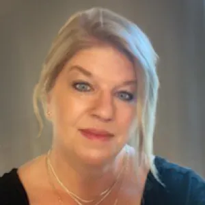 Jacqueline Triplett headshot