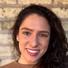 Laura Brady headshot