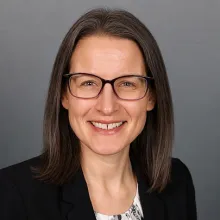 Jennifer Kahn