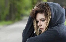 Image of troubled teen girl