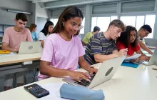 High school students in computer science class